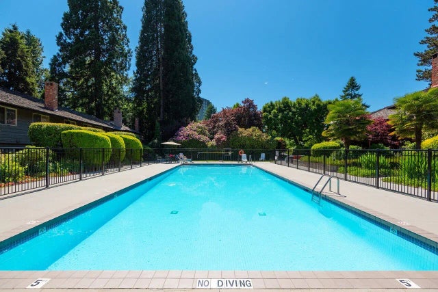 235 Keith Road 810, West Vancouver