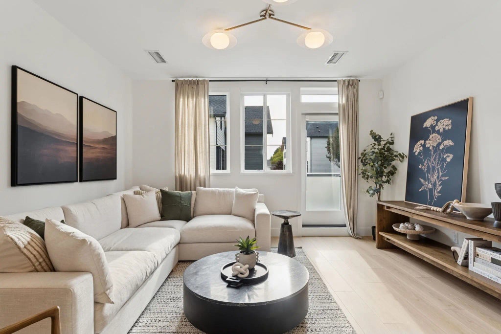 10188 No. 1 Road 27, Richmond