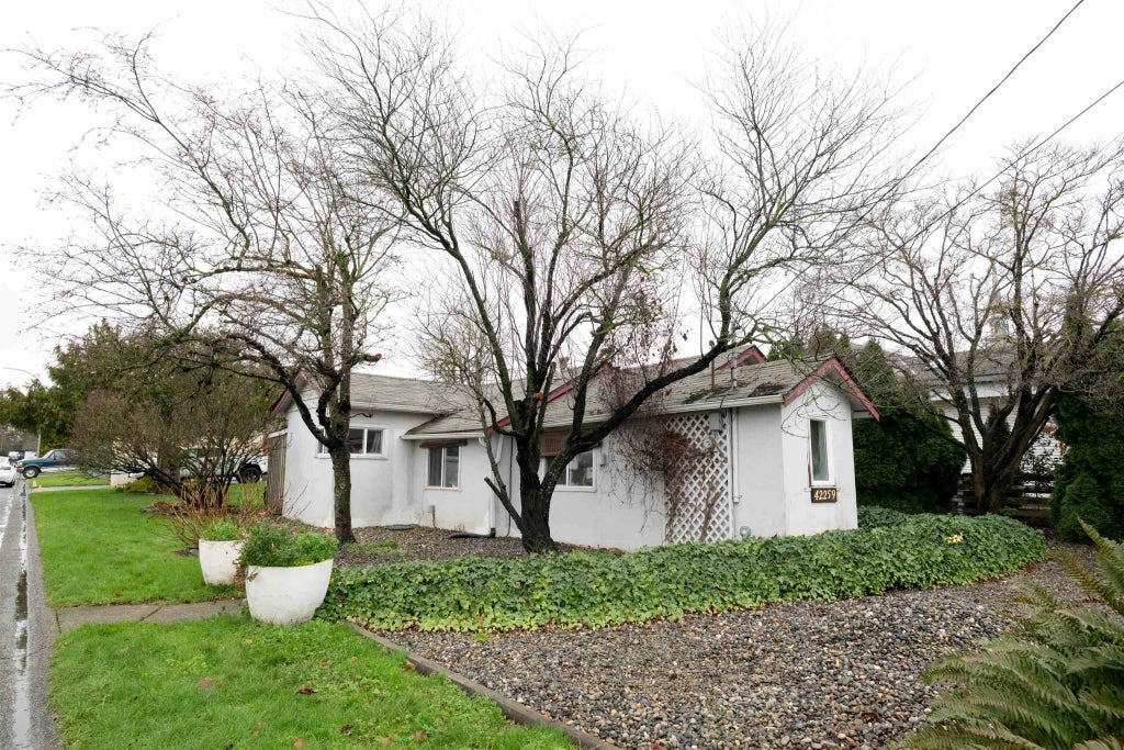 42259 Yarrow Central Road, Yarrow