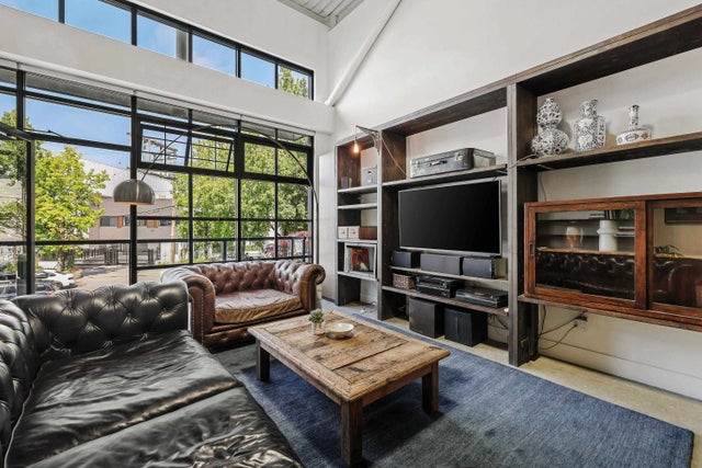 237 E 4th Avenue 115, Vancouver