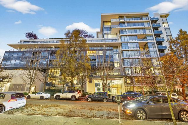 1777 W 7th Avenue 210, Vancouver