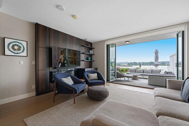 210 Salter Street Th210, New Westminster