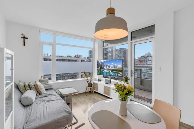 110 Switchmen Street 908, Vancouver