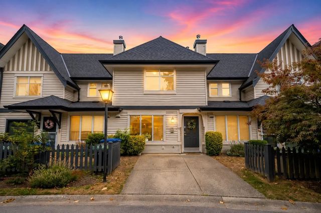 18883 65 Avenue 63, Surrey