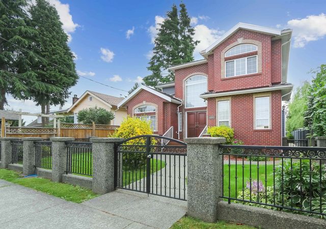1312 Tenth Avenue, New Westminster