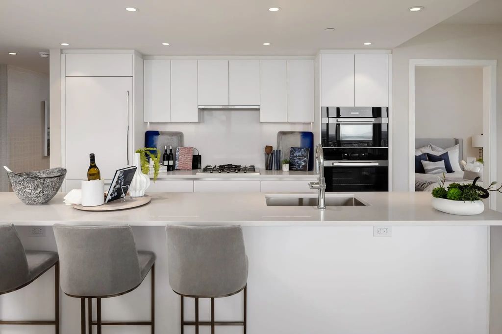 485 W 42nd Avenue 1905, Vancouver