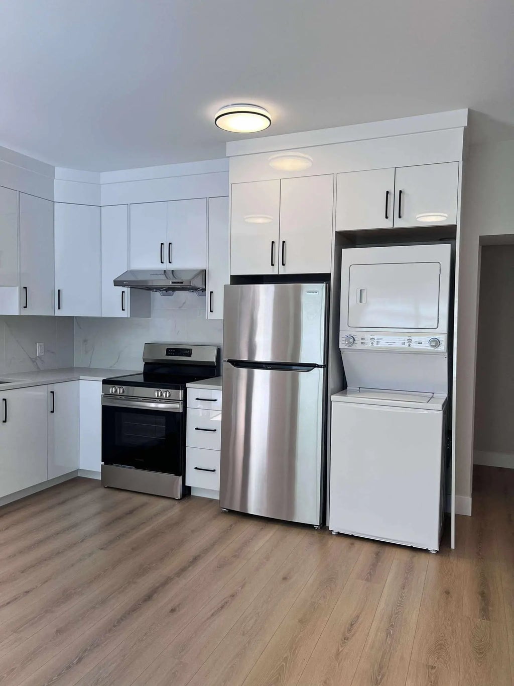 16632 18a Avenue, Surrey