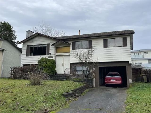8868 Roslin Place, Surrey