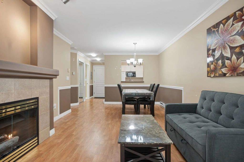 9979 140 Street 322, Surrey