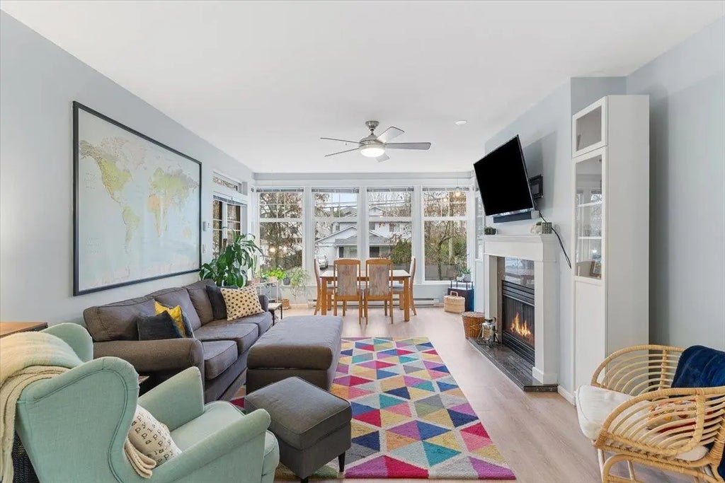 20228 54th Avenue 102, Langley