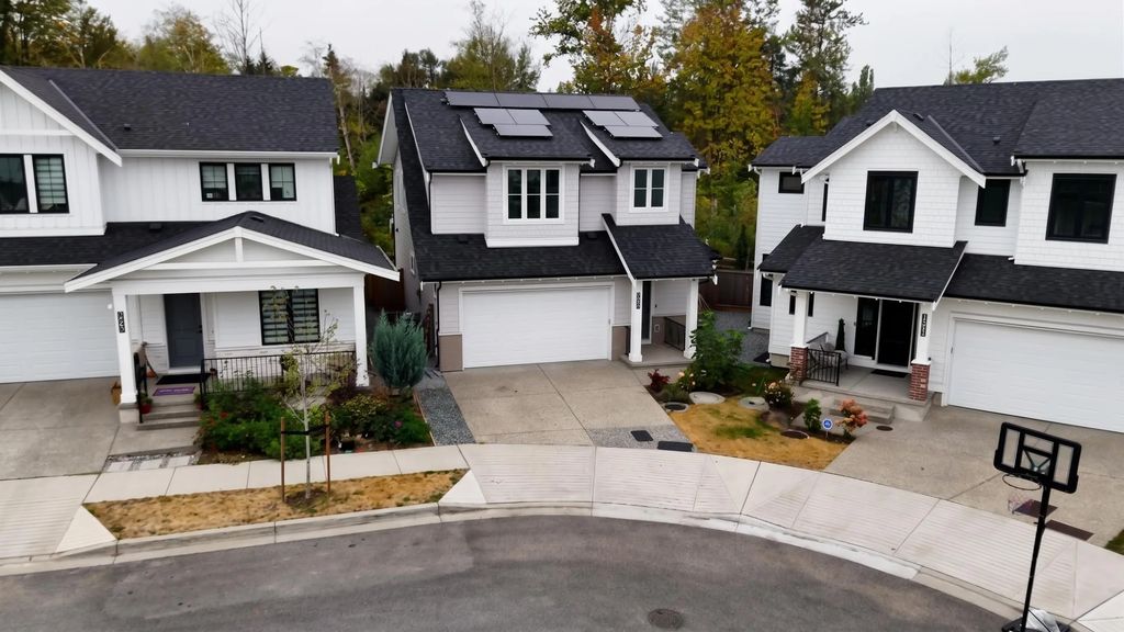 7567 196a Street, Langley