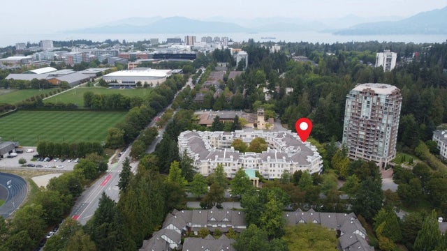 5835 Hampton Place 422, Vancouver