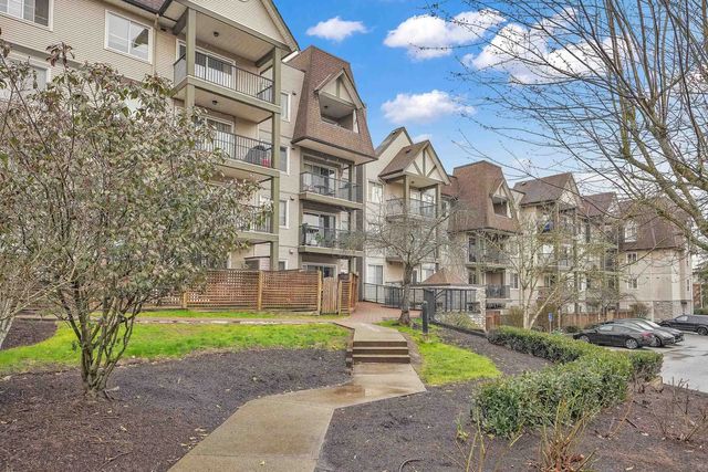 12083 92a Avenue 304, Surrey