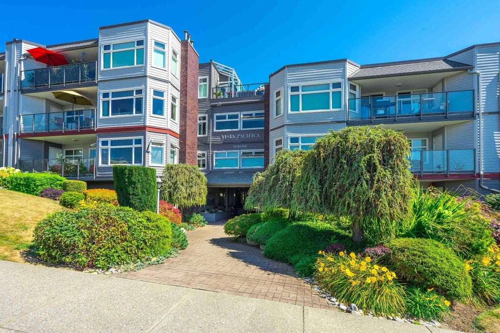 1220 Fir Street 505, White Rock