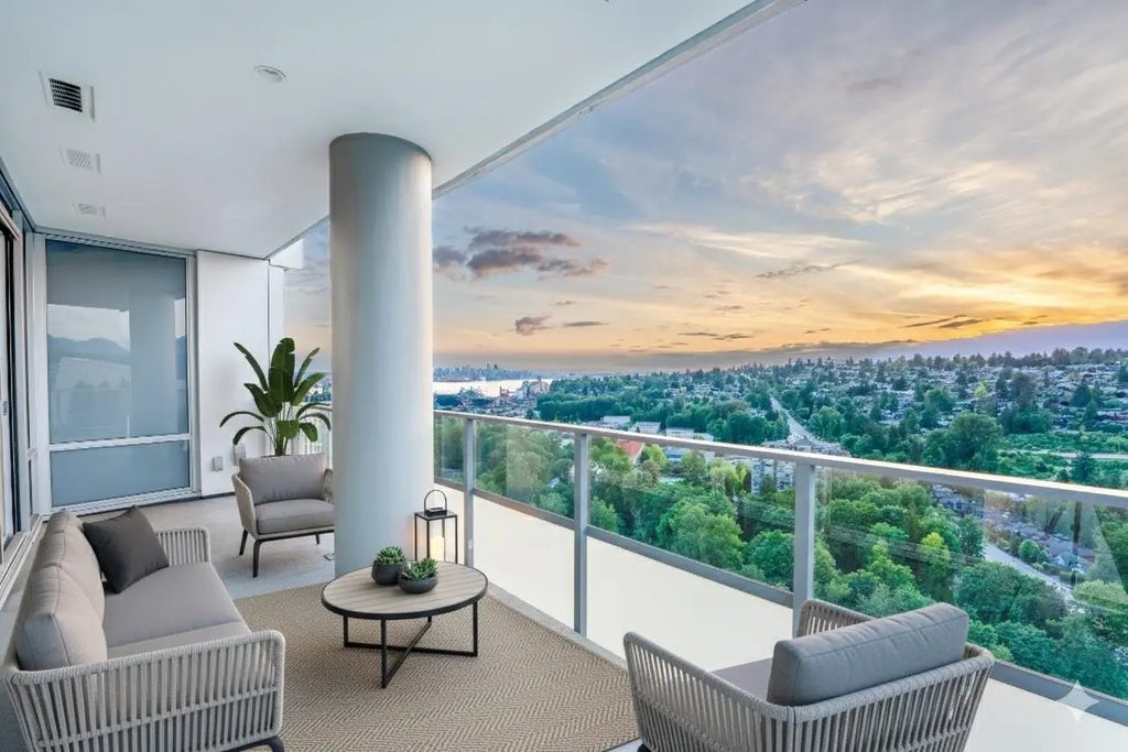 1500 Fern Street 3101, North Vancouver