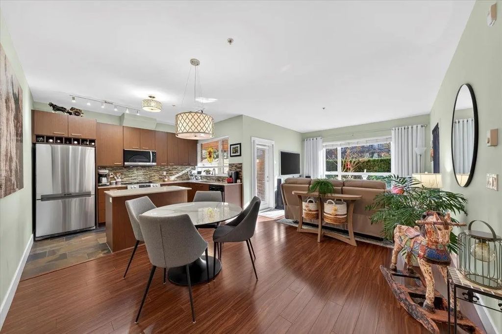 2473 Atkins Avenue 102, Port Coquitlam
