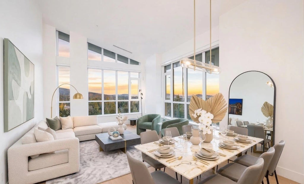 2325 Emery Court Ph 1103, North Vancouver