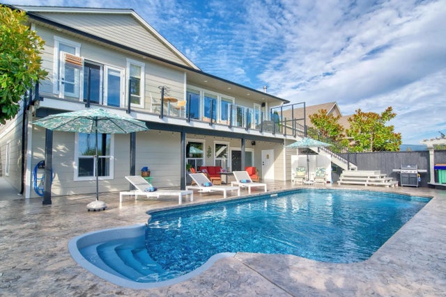 6369 Jasper Road, Sechelt