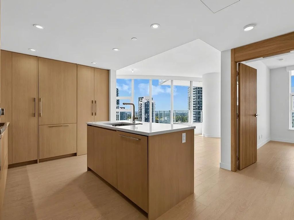 13768 100 Avenue 3108, Surrey