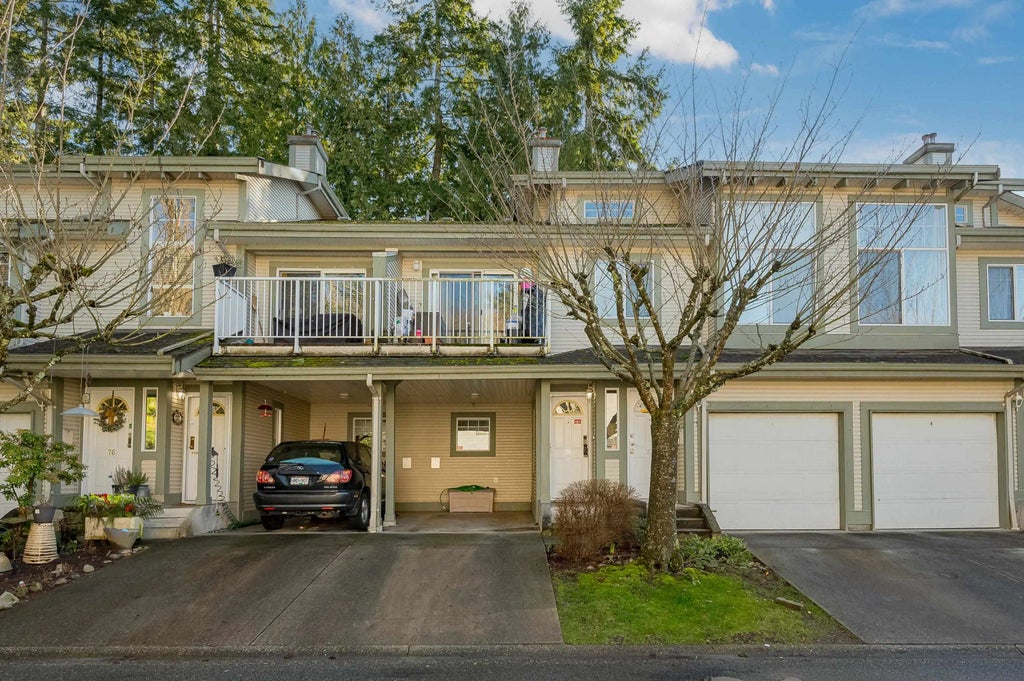 8892 208 Street 74, Langley