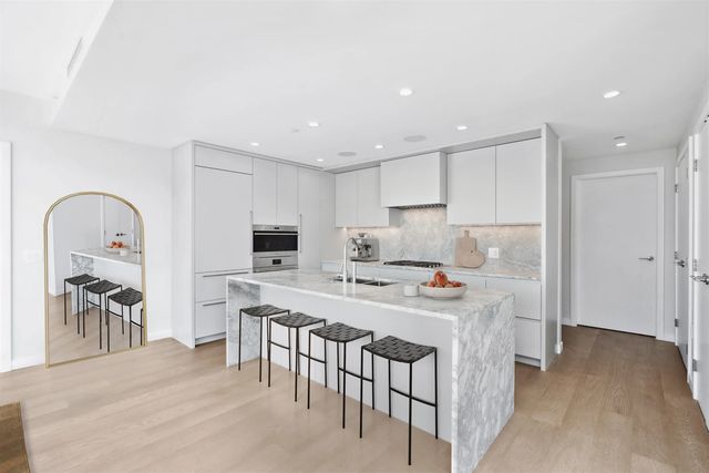 7418 Paulson Street 1206, Vancouver
