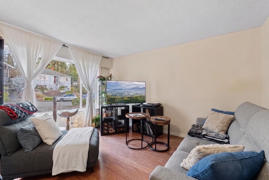 570 Colby Street, New Westminster