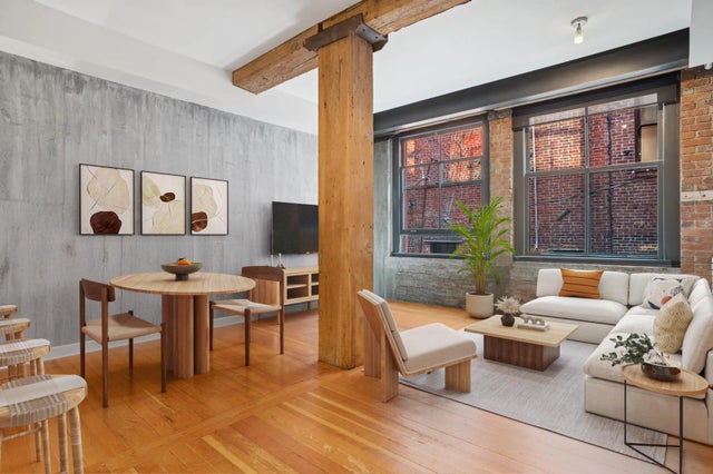 310 Water Street 204, Vancouver