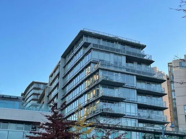 8280 Lansdowne Road 501, Richmond