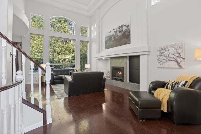 98 Linden Court, Port Moody