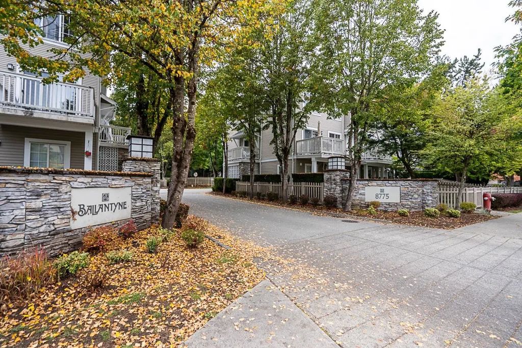8775 161 Street 14, Surrey