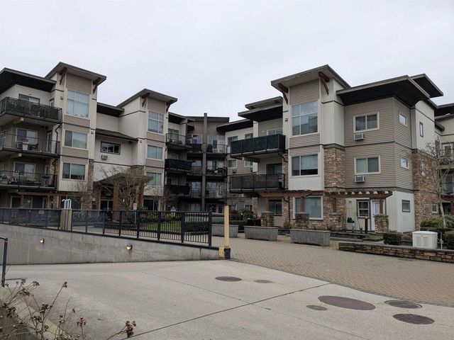 11935 Burnett Street 306, Maple Ridge
