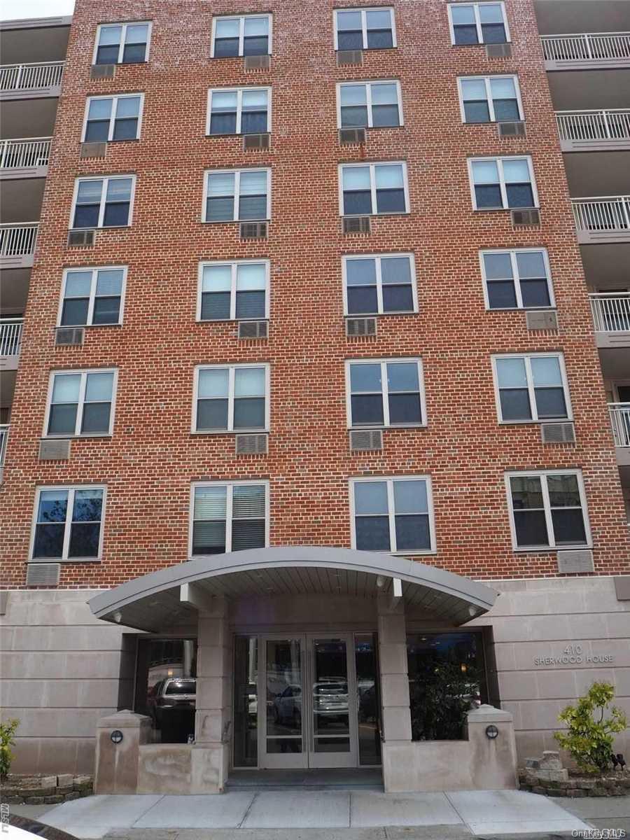 1 of 1 - 410 Broadway Ll, Long Beach, NY