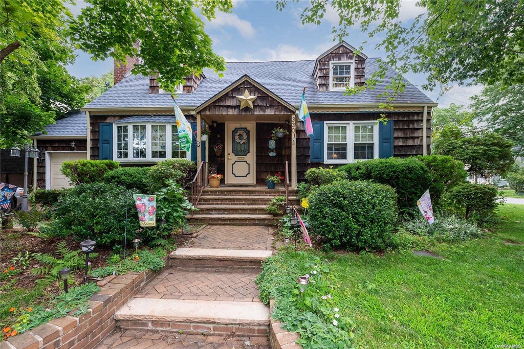 1 of 1 - 330 Fulton Street, Westbury, NY
