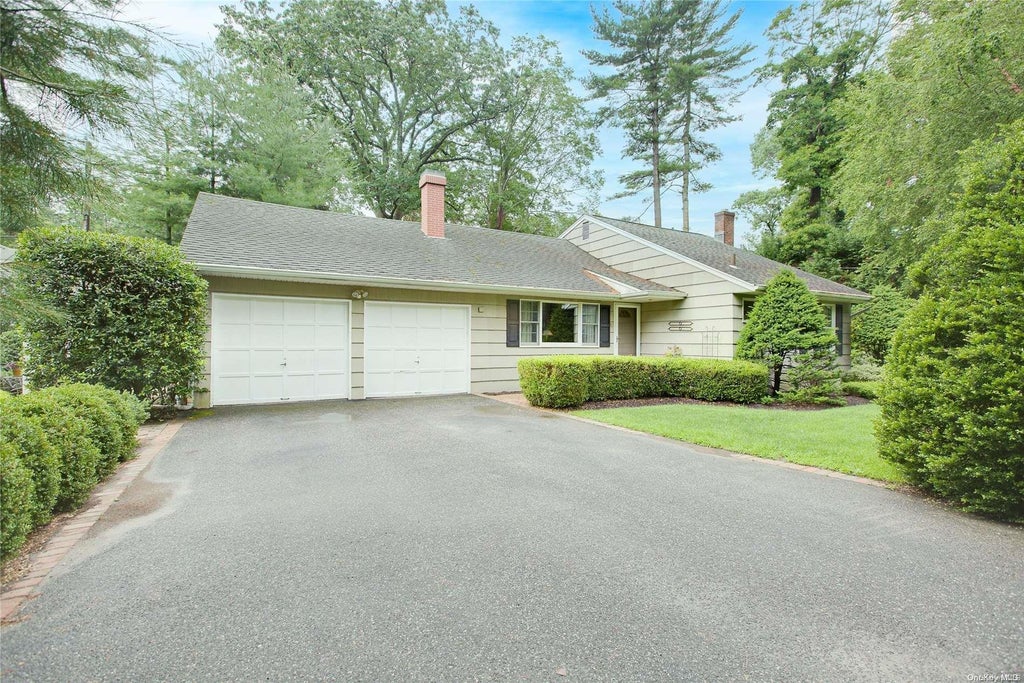 1 of 1 - 6 Wylie Way, Stony Brook, NY