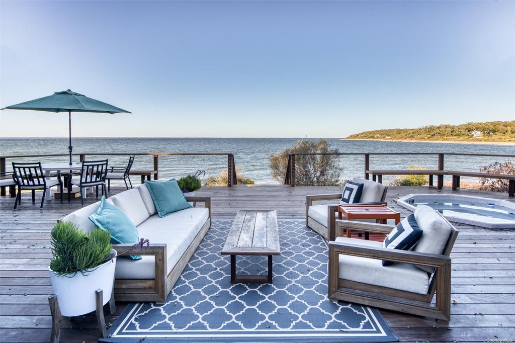1 of 1 - 725 Munn Road, Orient, NY