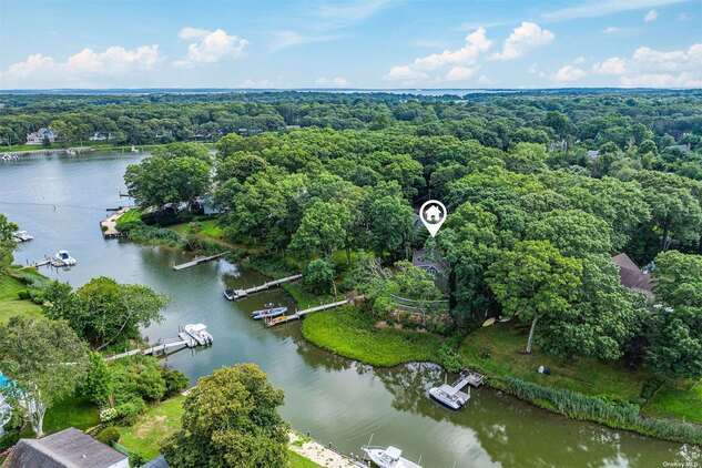 1 of 1 - 2505 Wells Avenue, Southold, NY