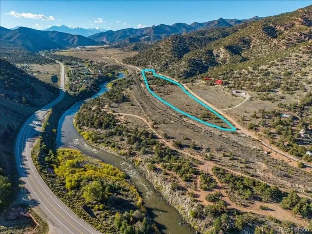 1930 County Road 45, Salida