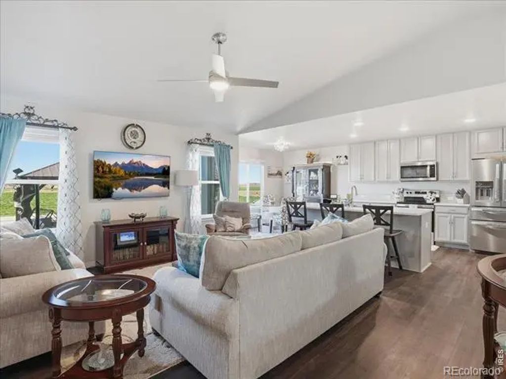 715 Apex Trail, Ault