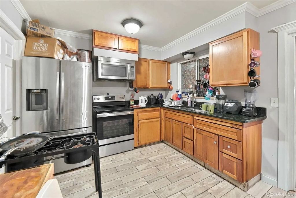 540 Uvalda Street, Aurora