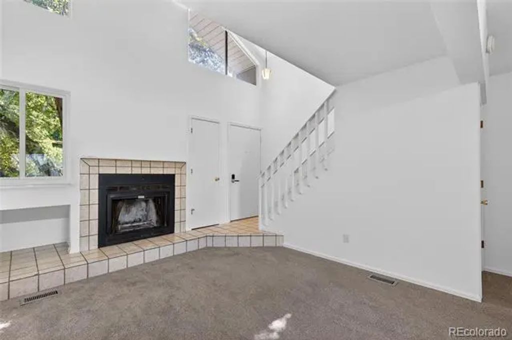 11648 E Cedar Avenue, Aurora