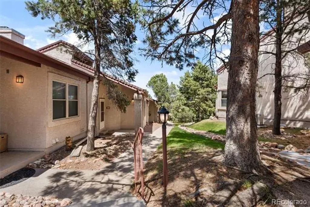 640 Autumn Crest Circle B, Colorado Springs