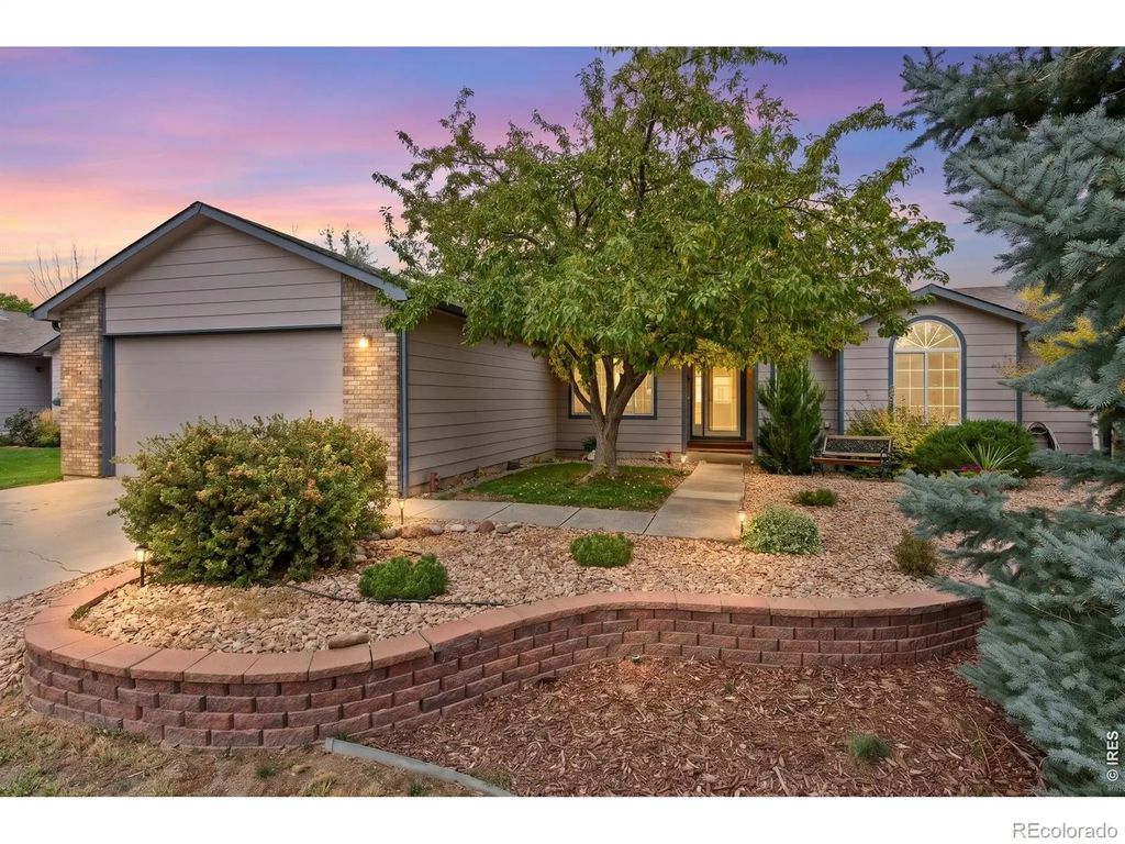 3430 Adams Drive, Wellington
