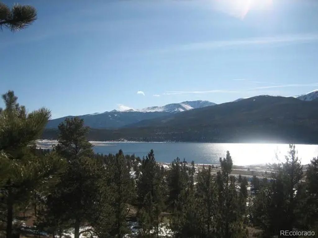 104 Northview, Twin Lakes