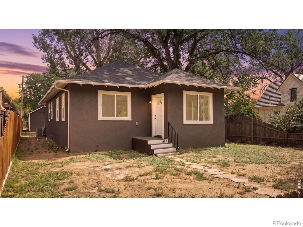 509 Clayton Street, Brush