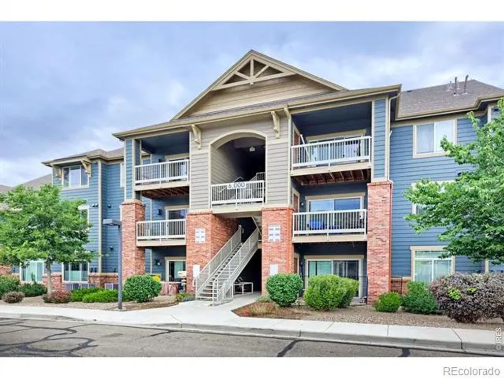 804 Summer Hawk Drive 6301, Longmont