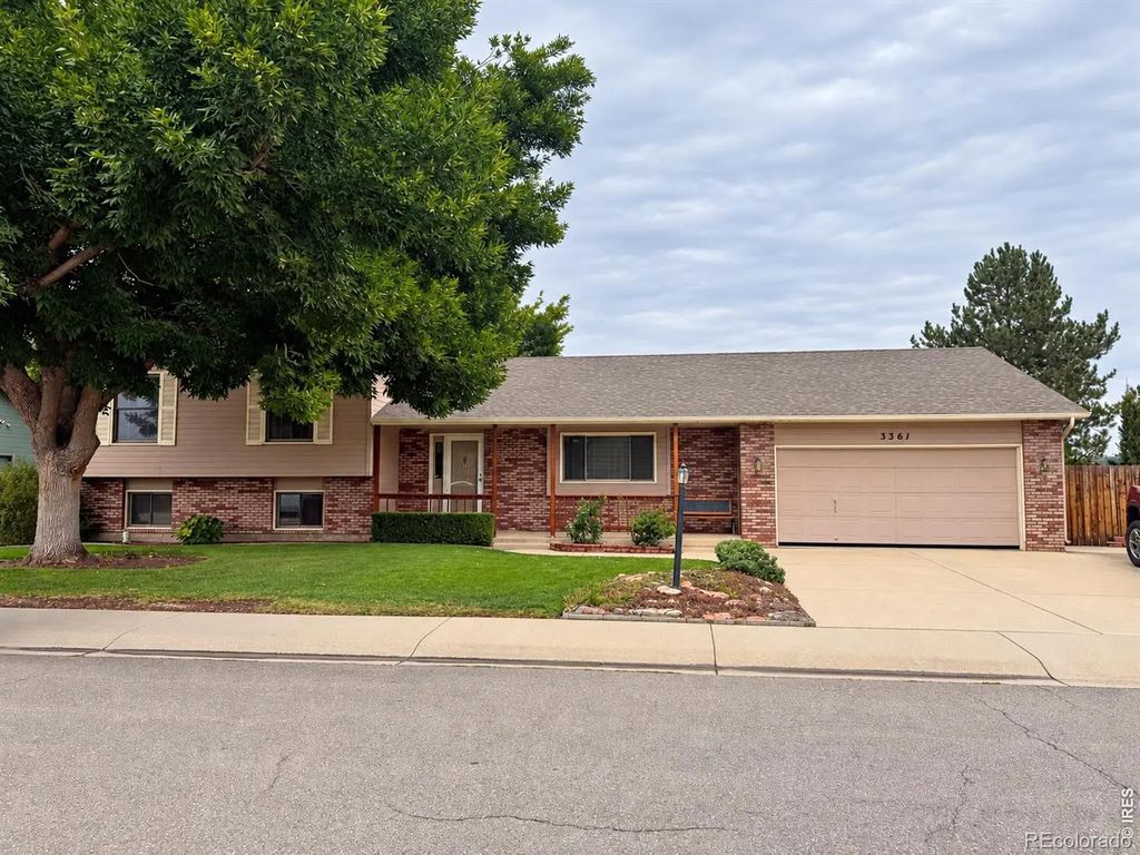3361 Honey Locust Drive, Loveland