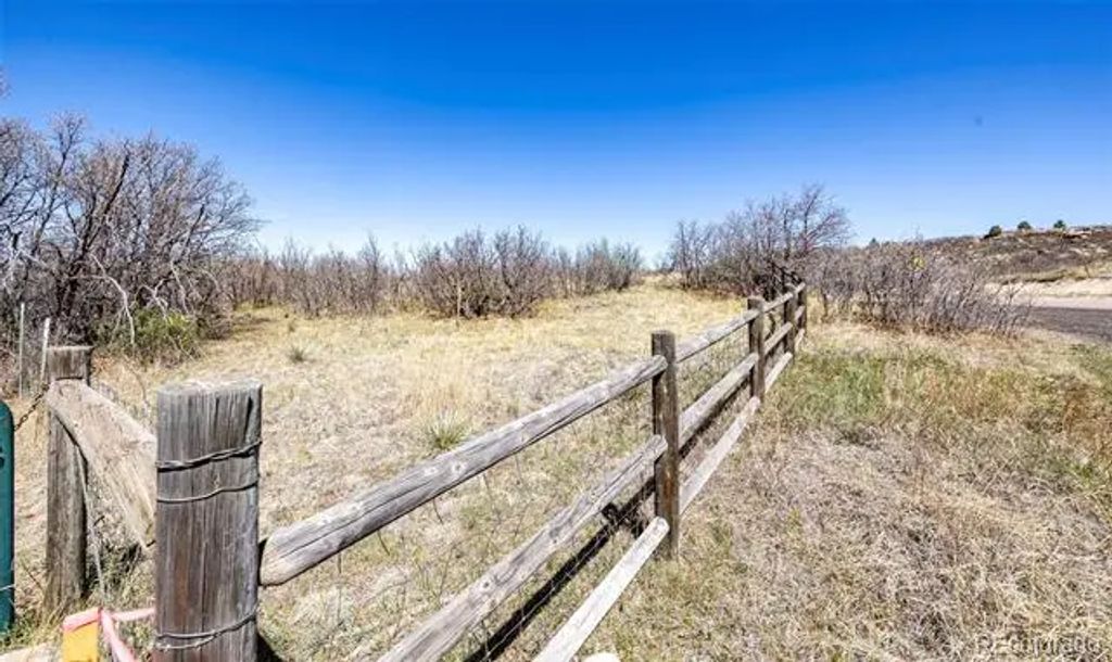 1701 N Rocky View Road, Castle Rock