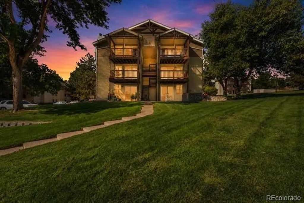 17351 E Mansfield Avenue 432l, Aurora