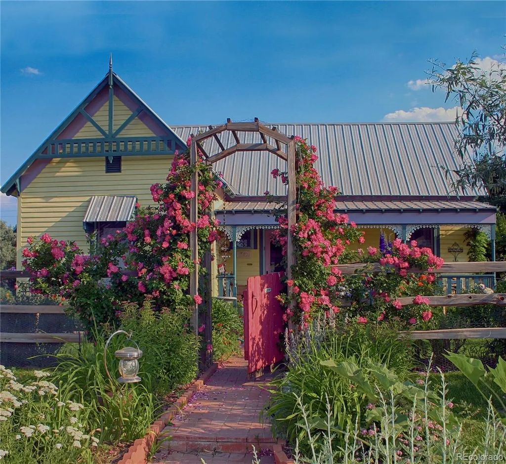 134 E Virginia Street, La Veta