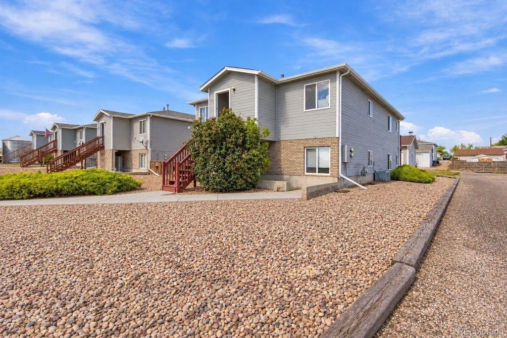 585 E Woodward Avenue, Keenesburg